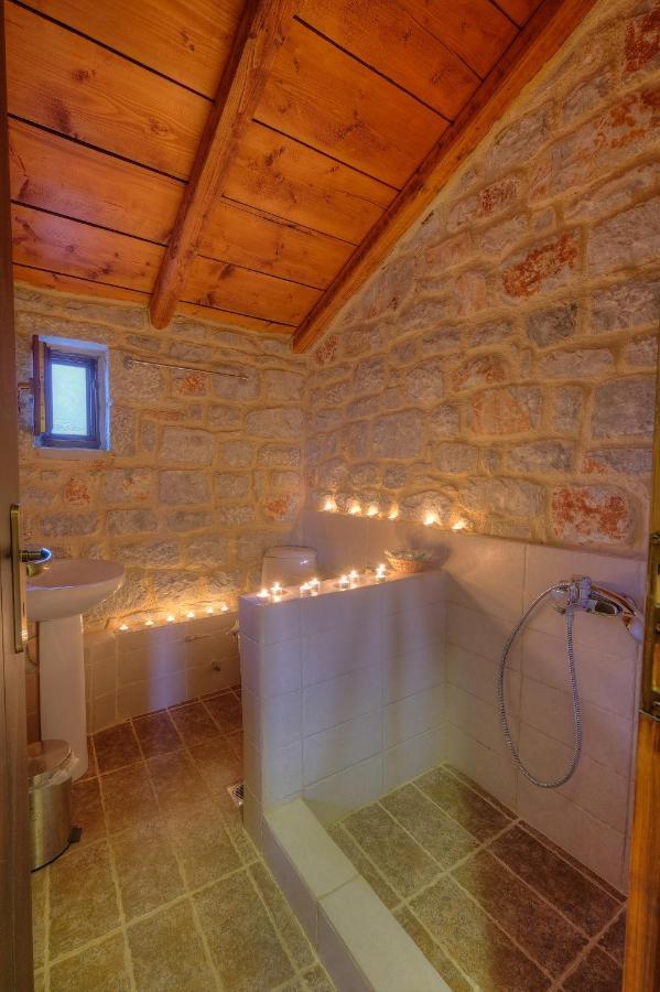 Achelatis Traditional Guest Houses Ареополис Екстериор снимка